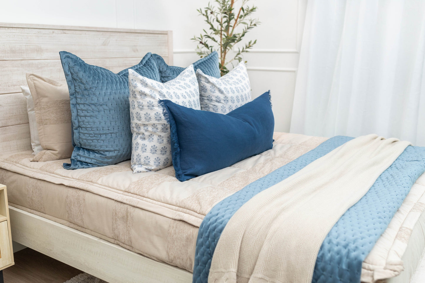 Halston Luxe Beddy's